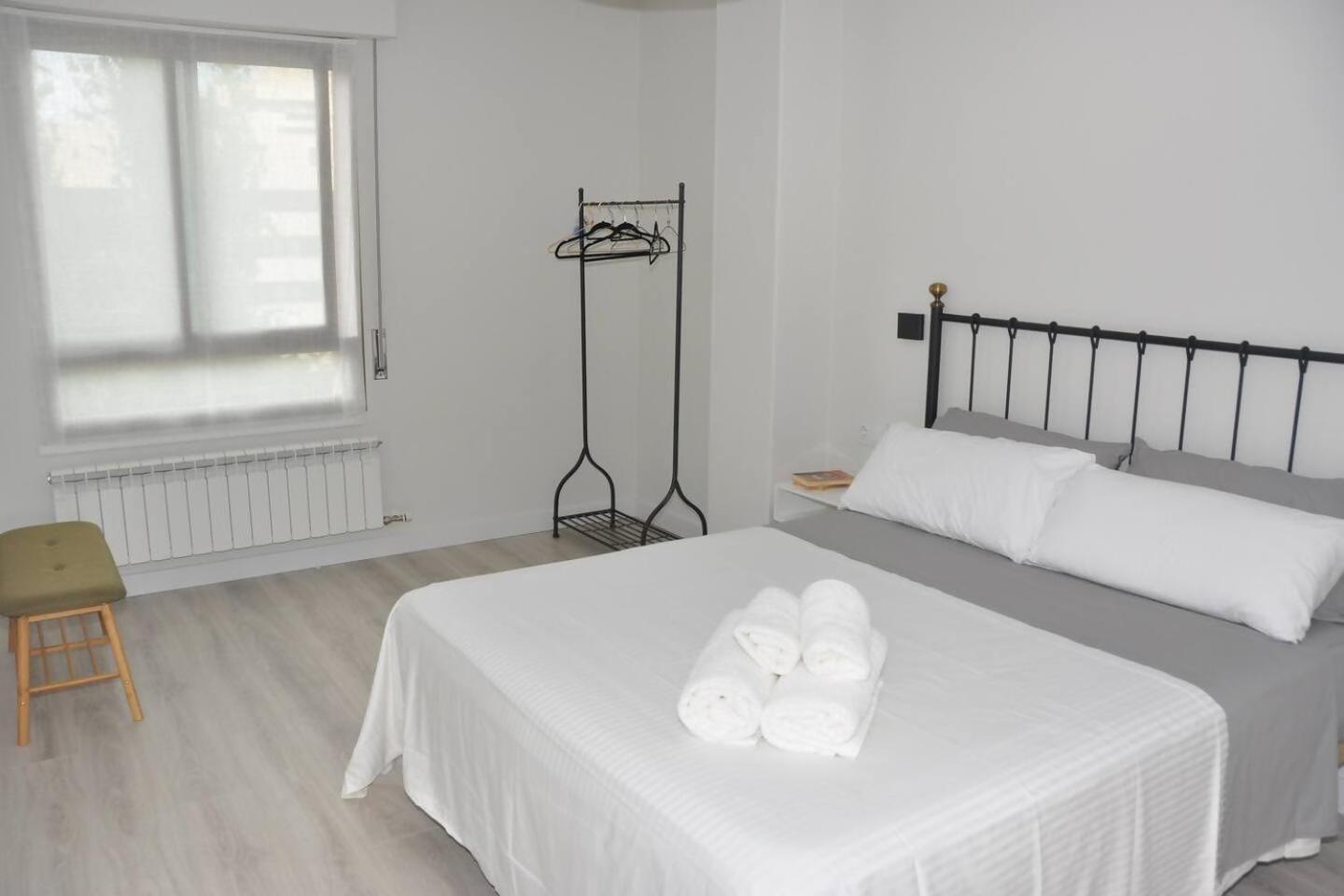 Apto La Estambrera I I Wifi Y Aire Acondicionado Logroño Buitenkant foto